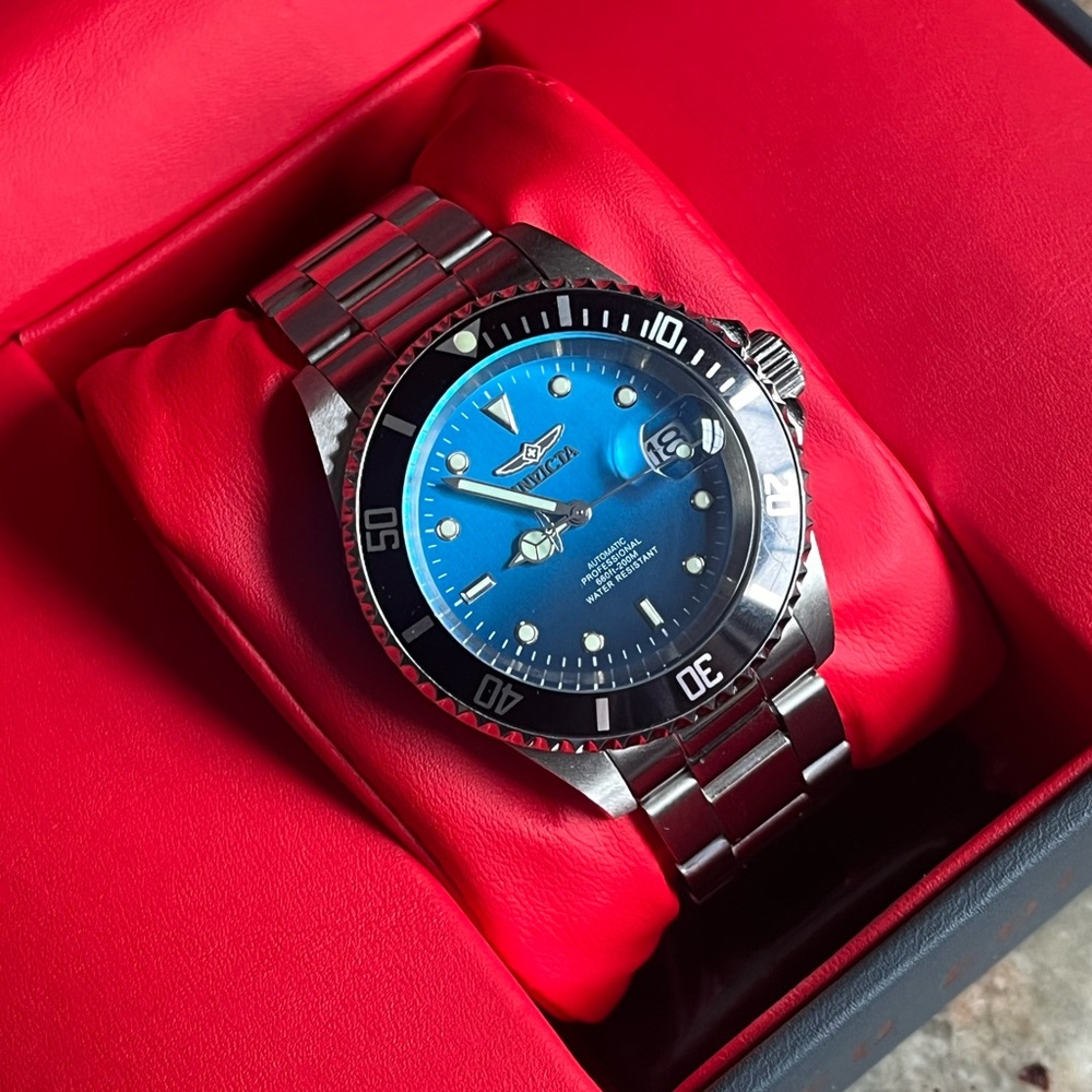 Invicta Pro Diver